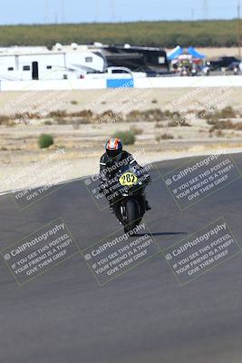 media/Oct-12-2025-CRA (Sun) [[e621380112]]/Races/Race 11/